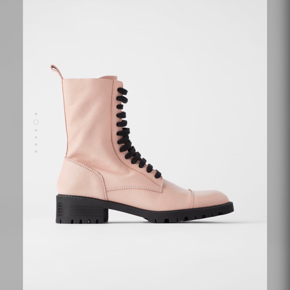 LACED LEATHER ANKLE BOOTS TRF